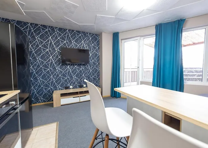 Luxury - Residens * ヴァルナ